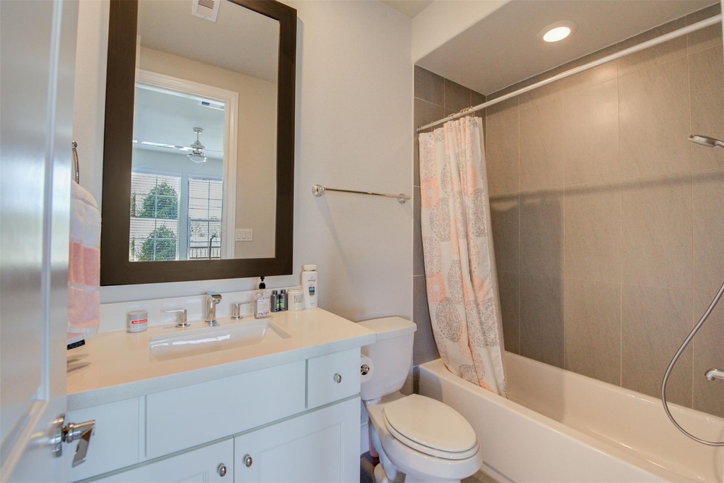 9664 Knight Road - Photo 5