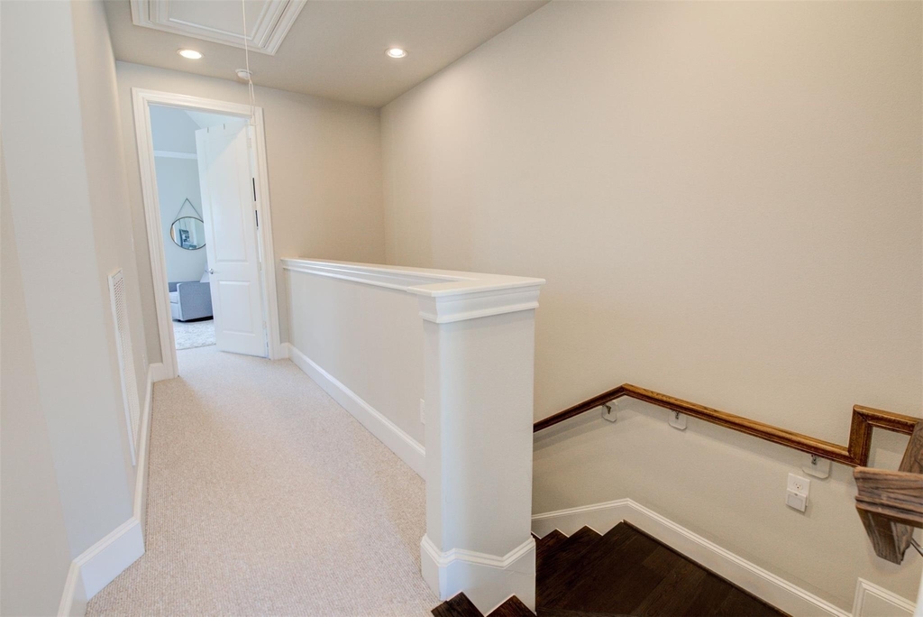 9664 Knight Road - Photo 16
