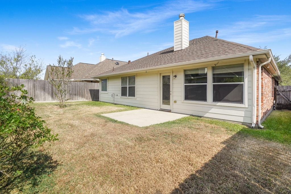 21558 Duke Alexander Drive - Photo 27