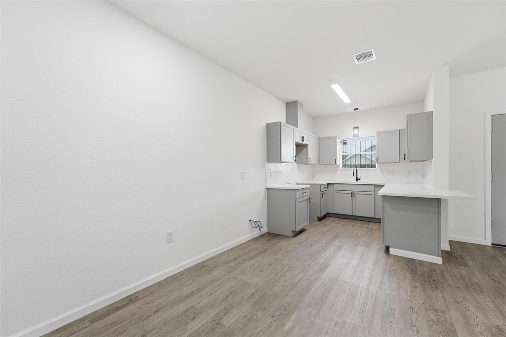 319 N Carolina Street - Photo 7