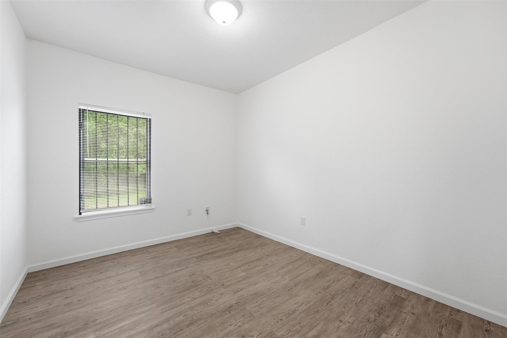 319 N Carolina Street - Photo 14