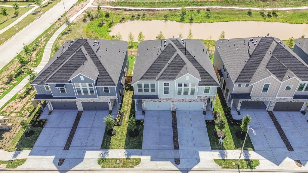5562 Amber Brook Lane - Photo 1