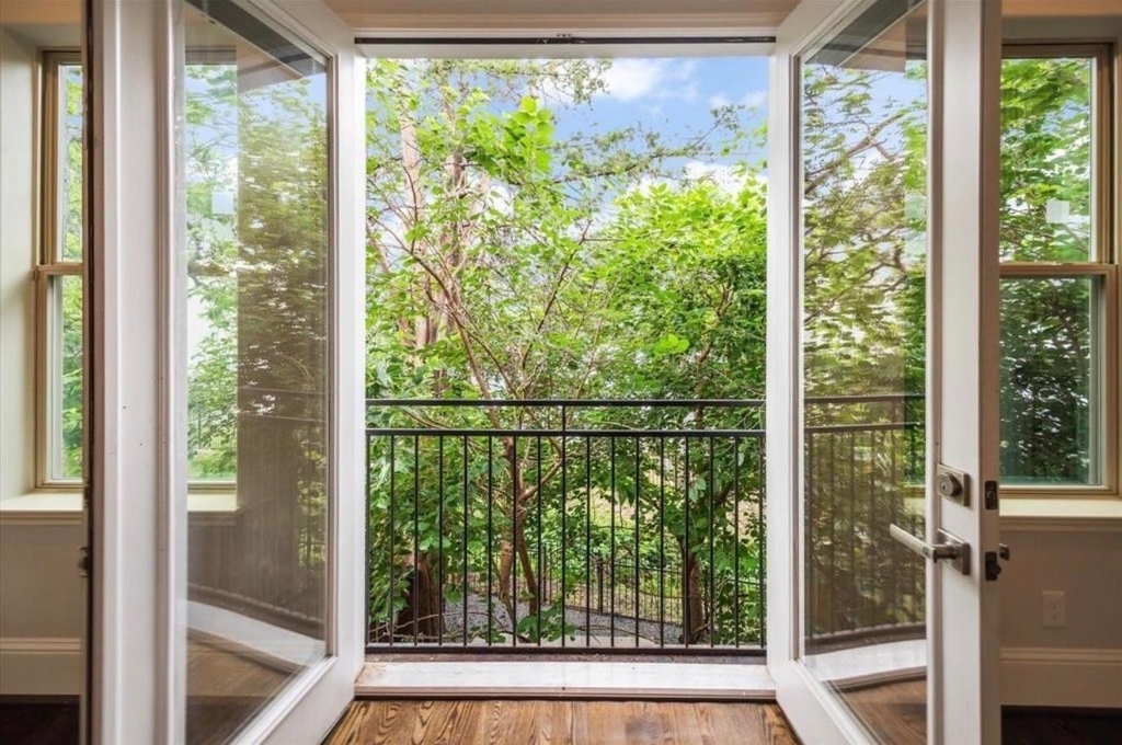 1230 W 25th Street - Photo 4