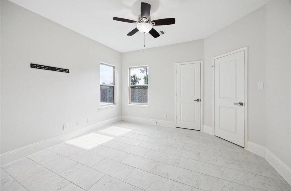 1230 W 25th Street - Photo 18
