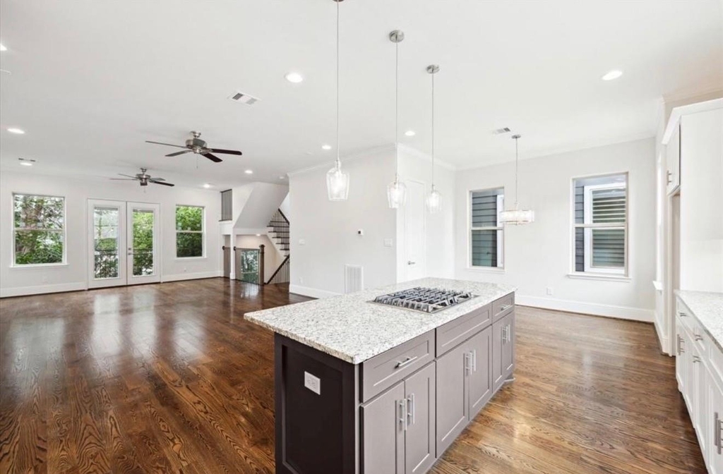 1230 W 25th Street - Photo 8