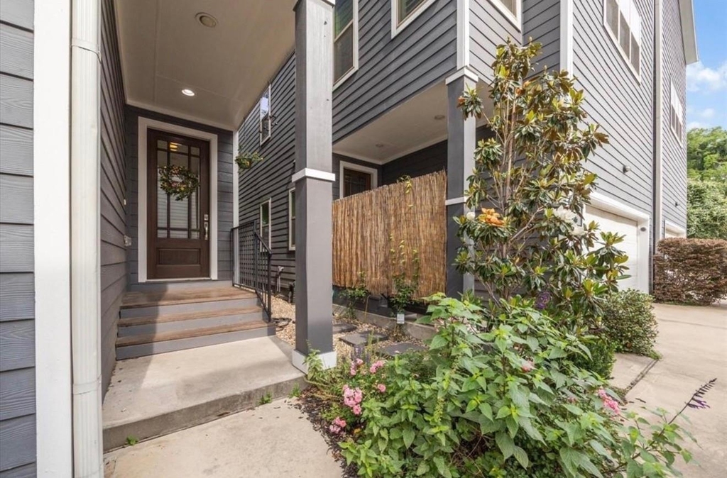 1230 W 25th Street - Photo 22
