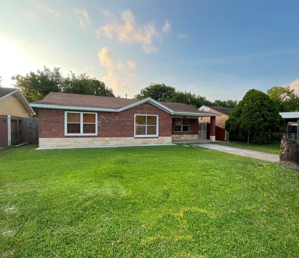2509 Morningside Lane - Photo 1
