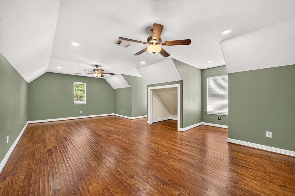 32515 Westminster Drive - Photo 27