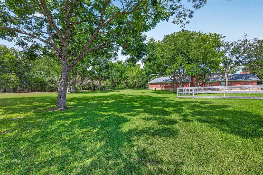 32515 Westminster Drive - Photo 32