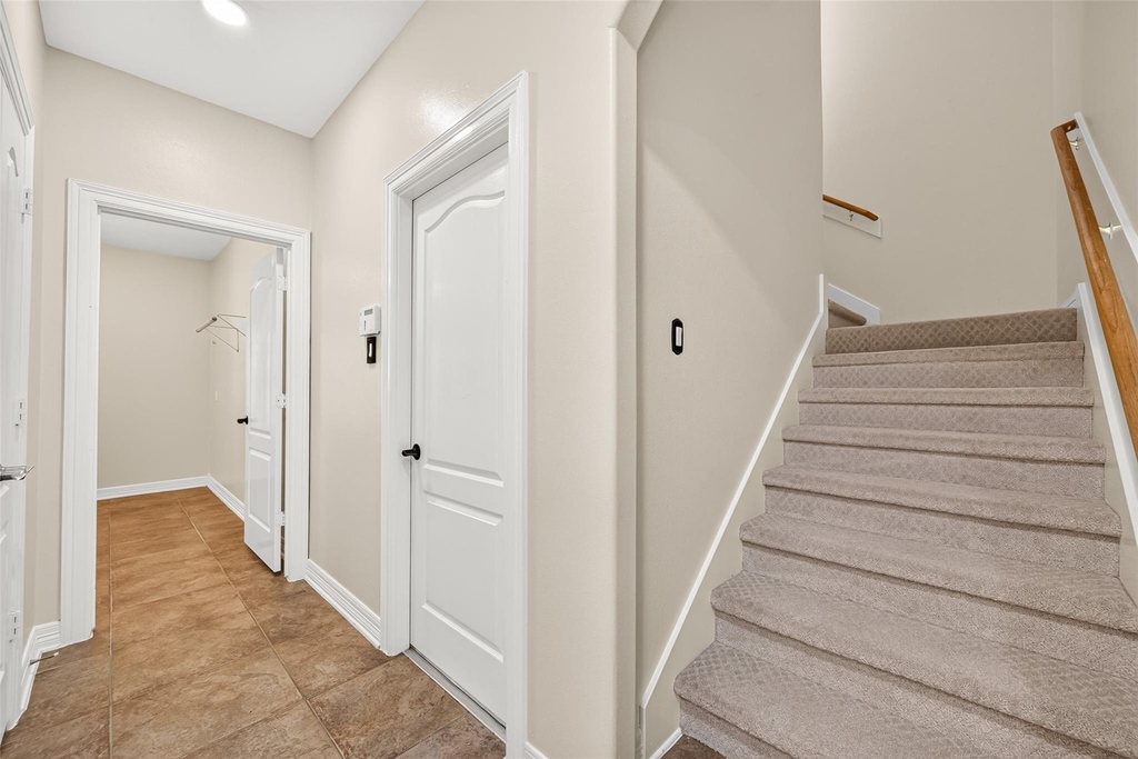 32515 Westminster Drive - Photo 26