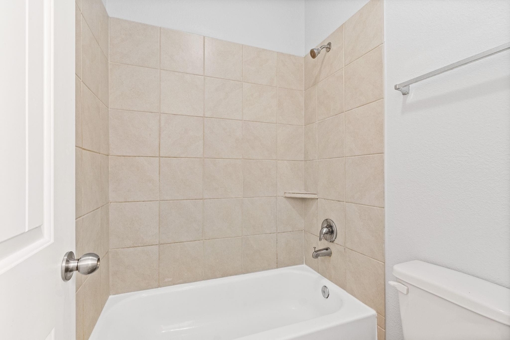 3902 Deledda Drive - Photo 35