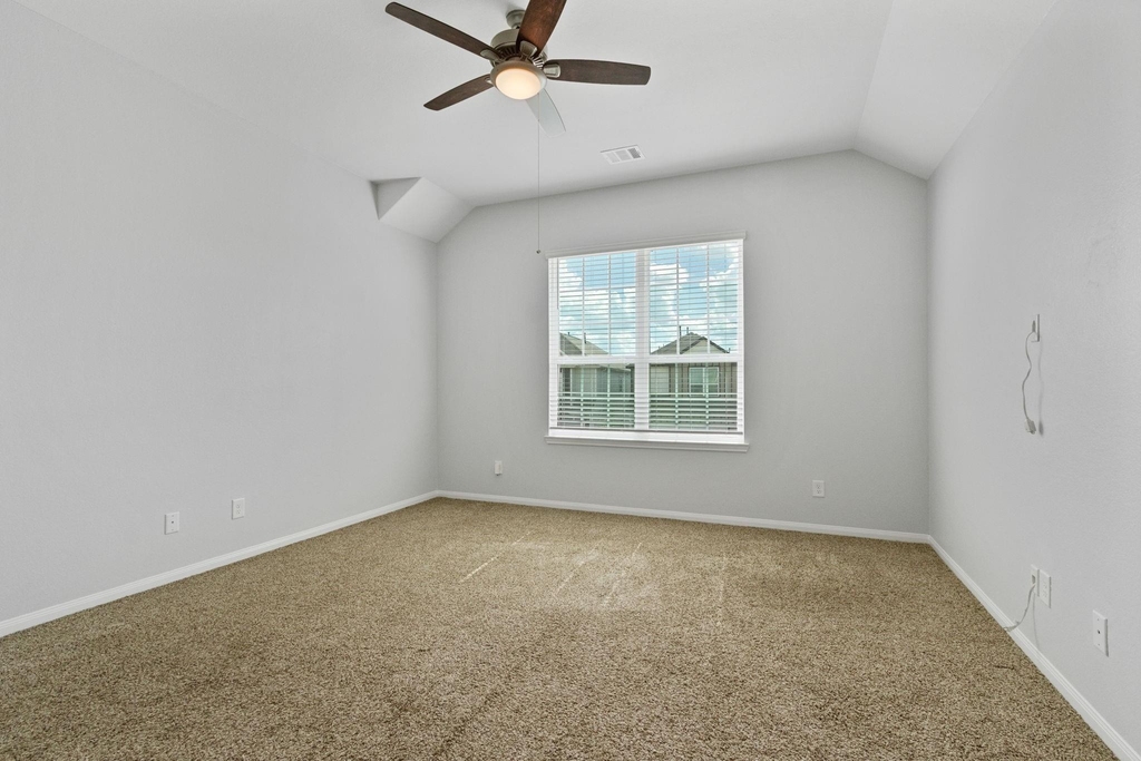 3902 Deledda Drive - Photo 22