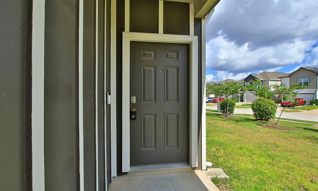 3902 Deledda Drive - Photo 5