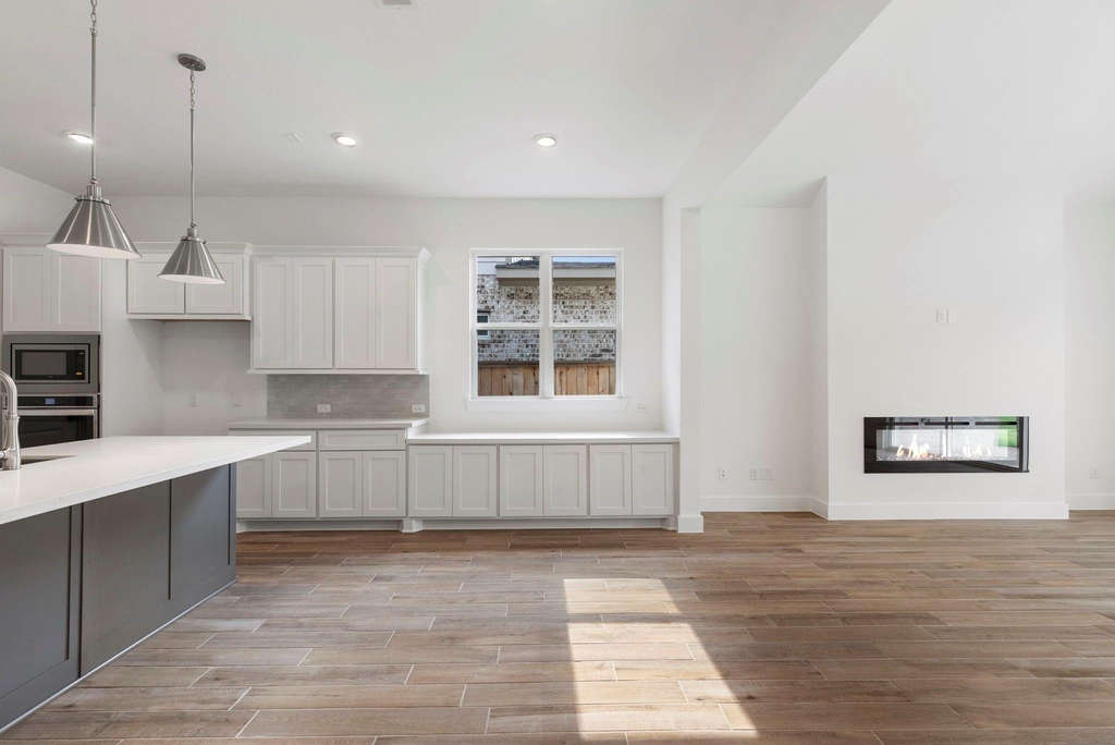 8011 Fenway Heights Drive - Photo 15