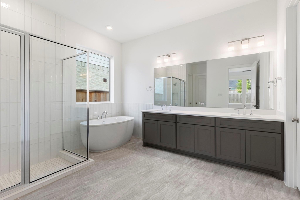 8011 Fenway Heights Drive - Photo 21