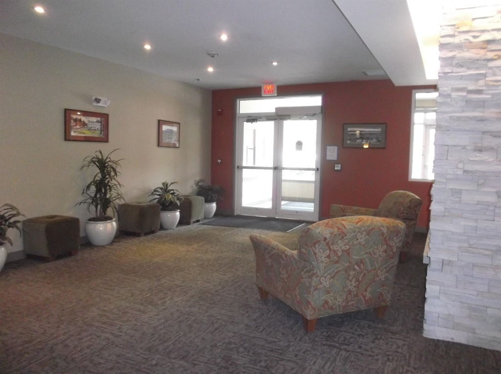 410 Farrell - Photo 3