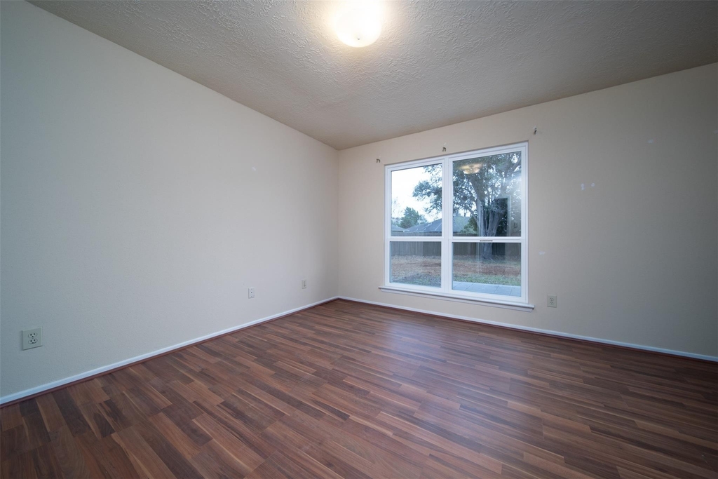 2411 Gunston Ct - Photo 10