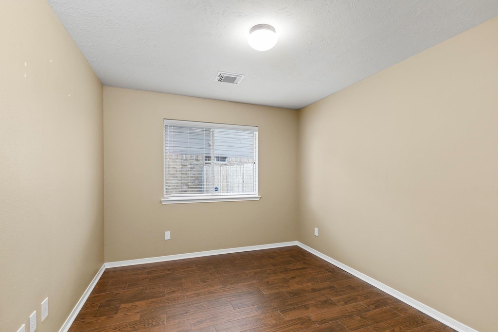 3403 Cypress Village Drive - Photo 14