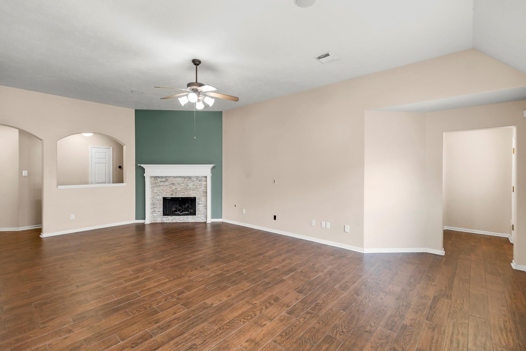 3403 Cypress Village Drive - Photo 3