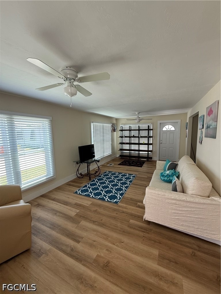 2112 Lxora Court E - Photo 2