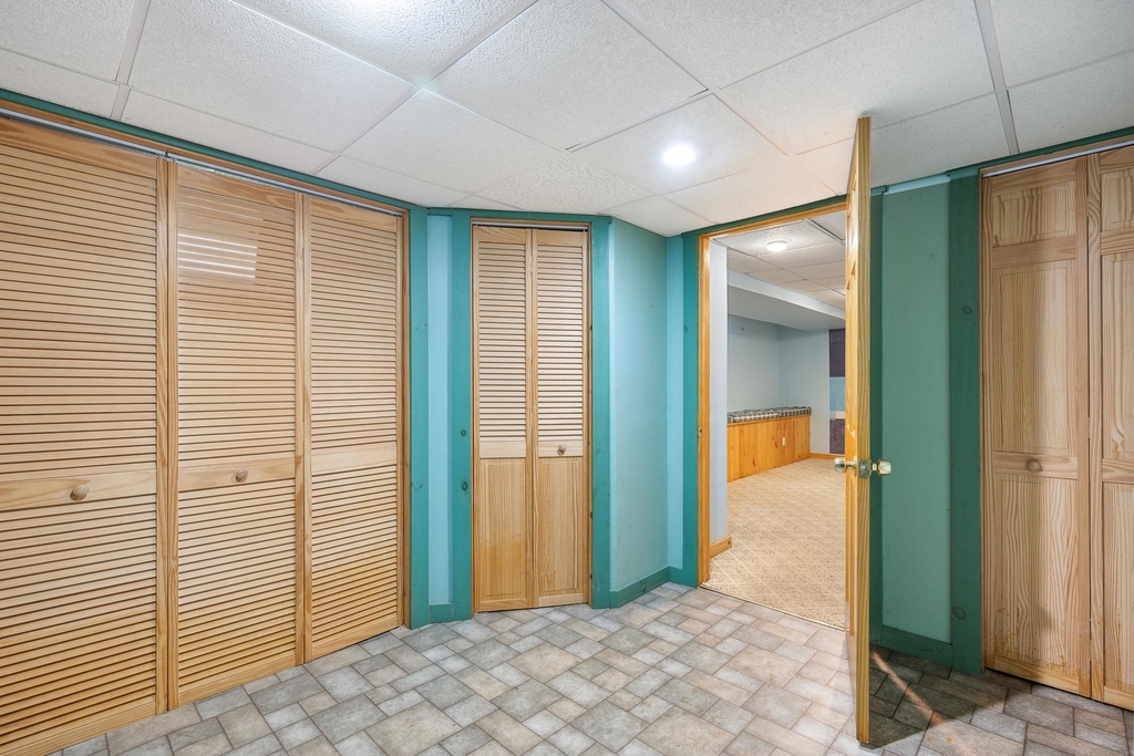 21 Huntington - Photo 22