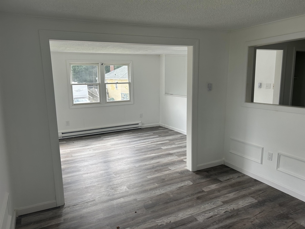 140 Carroll - Photo 4