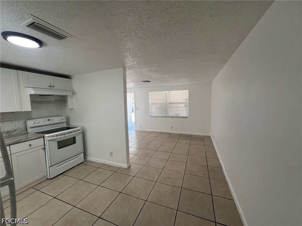 286-296 Lowell Avenue - Photo 10