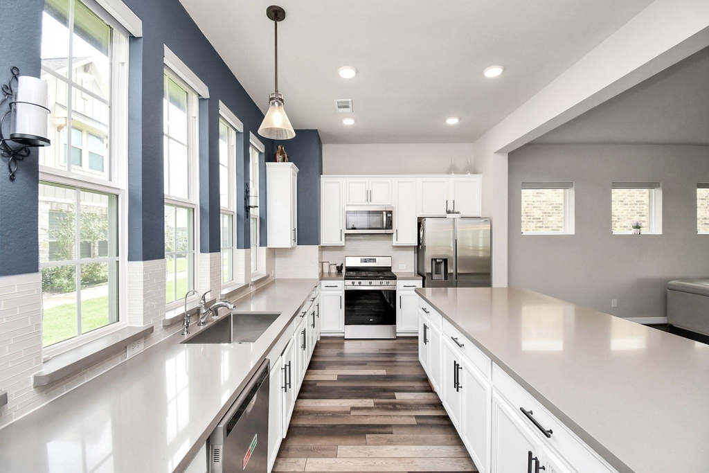 9526 Caddo Ridge Lane - Photo 4