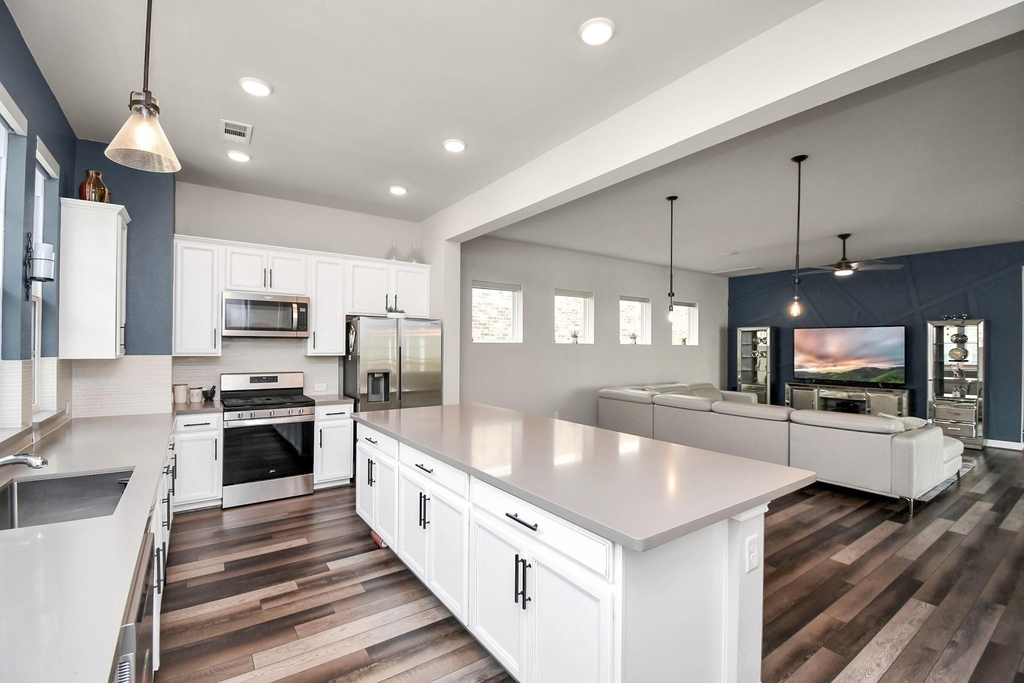 9526 Caddo Ridge Lane - Photo 3