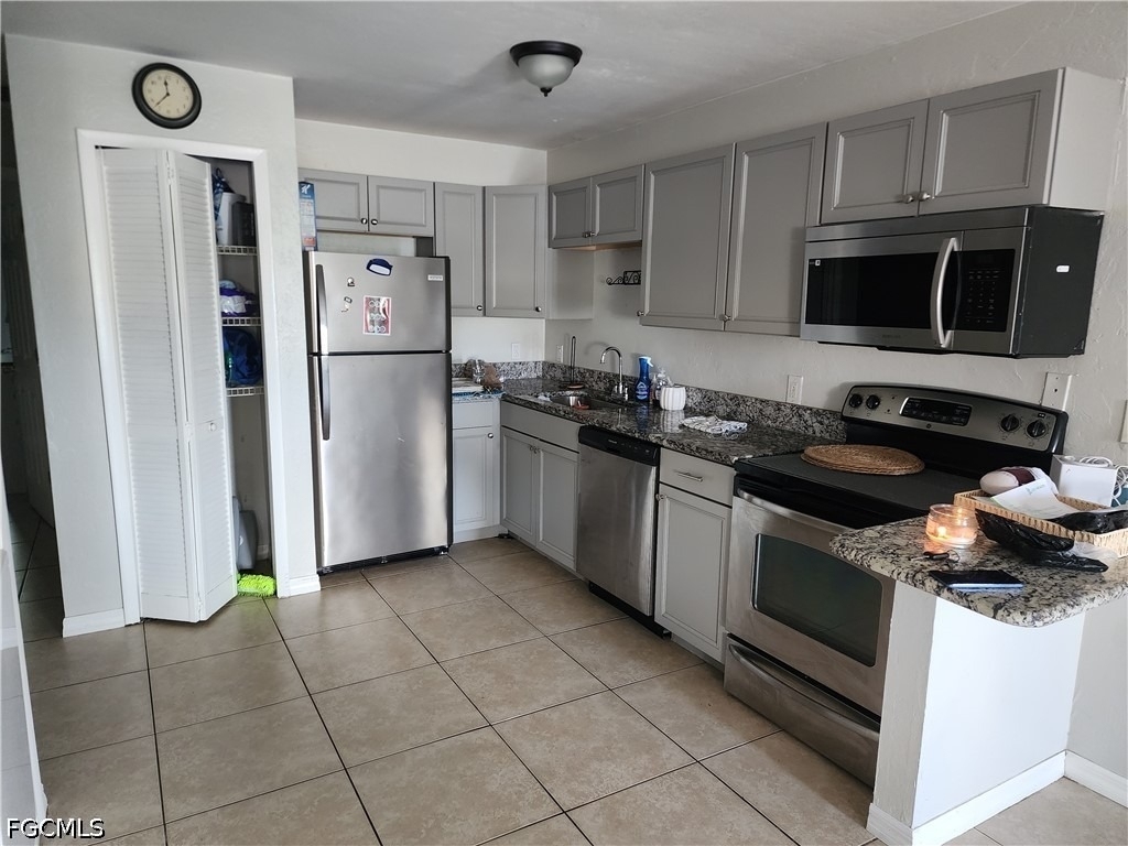 4513 Sw 8th Court - Photo 5
