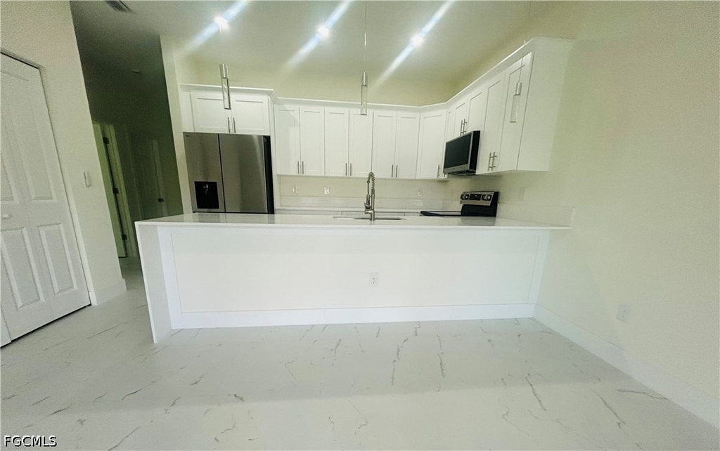 151 Meadow Road - Photo 6
