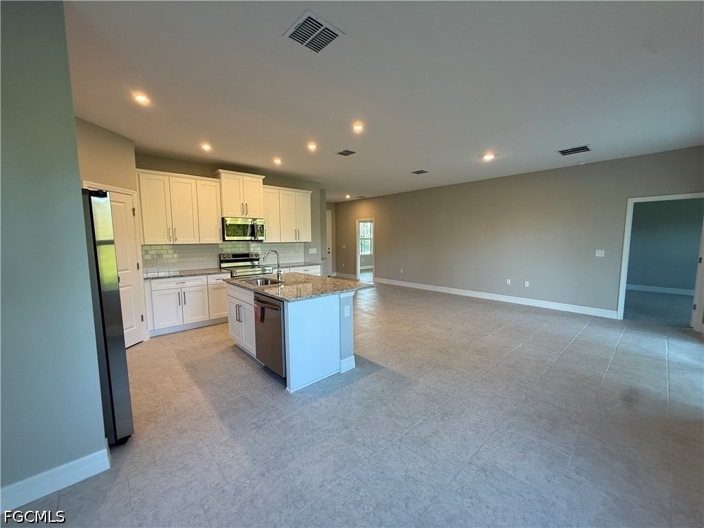 1030 Greenfield Street - Photo 10
