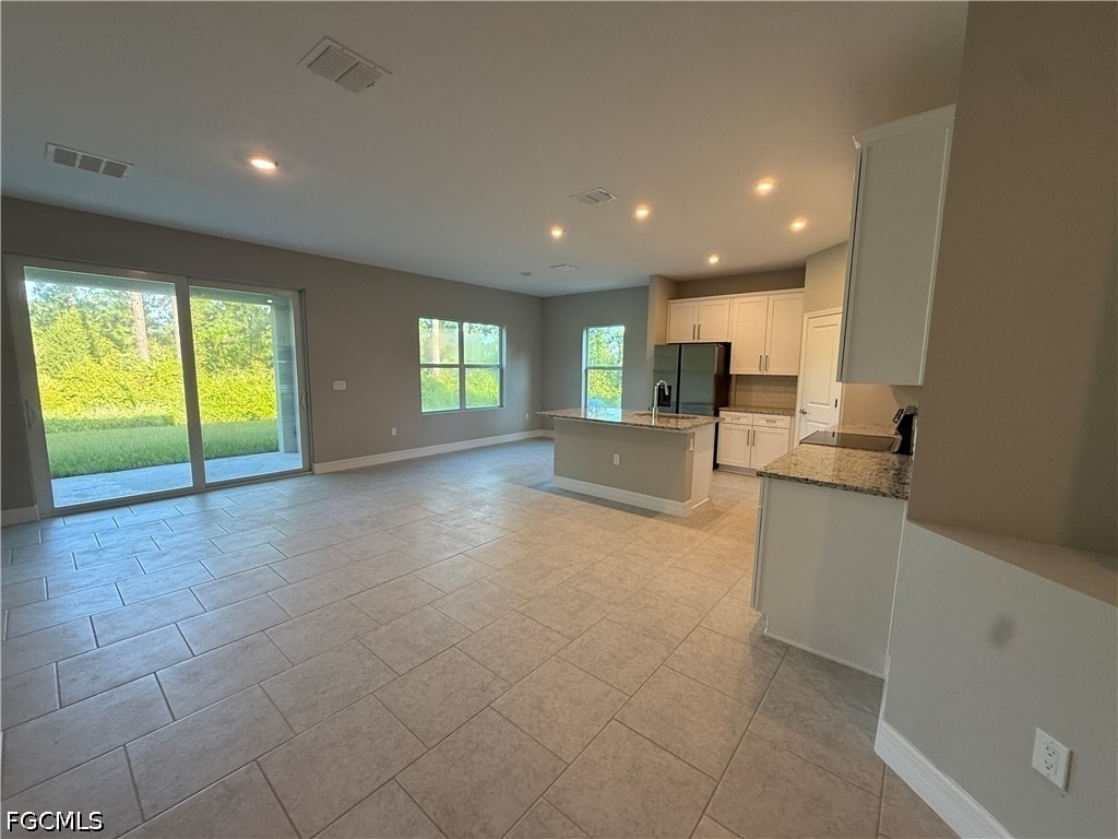 1030 Greenfield Street - Photo 6