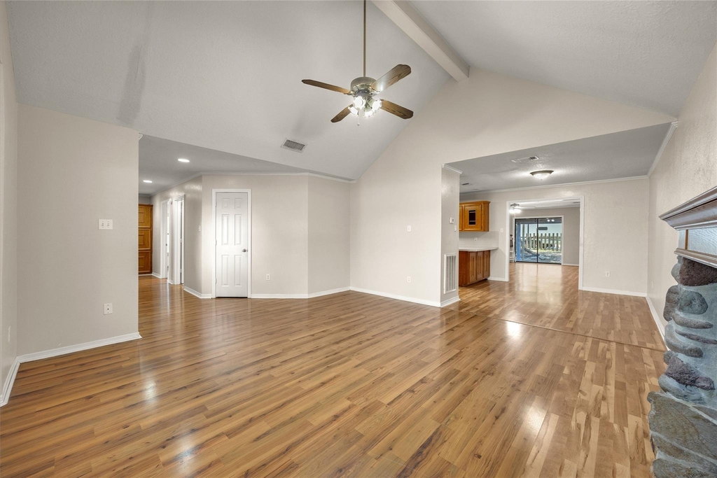 3103 Spring Stuebner Road - Photo 7