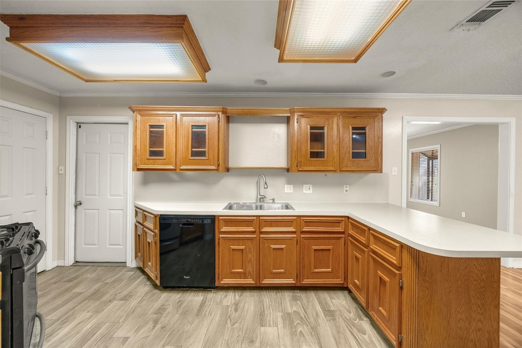 3103 Spring Stuebner Road - Photo 8