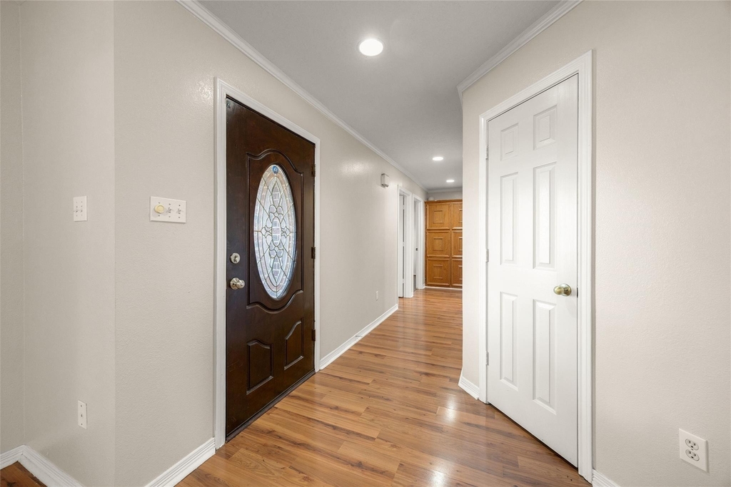 3103 Spring Stuebner Road - Photo 4
