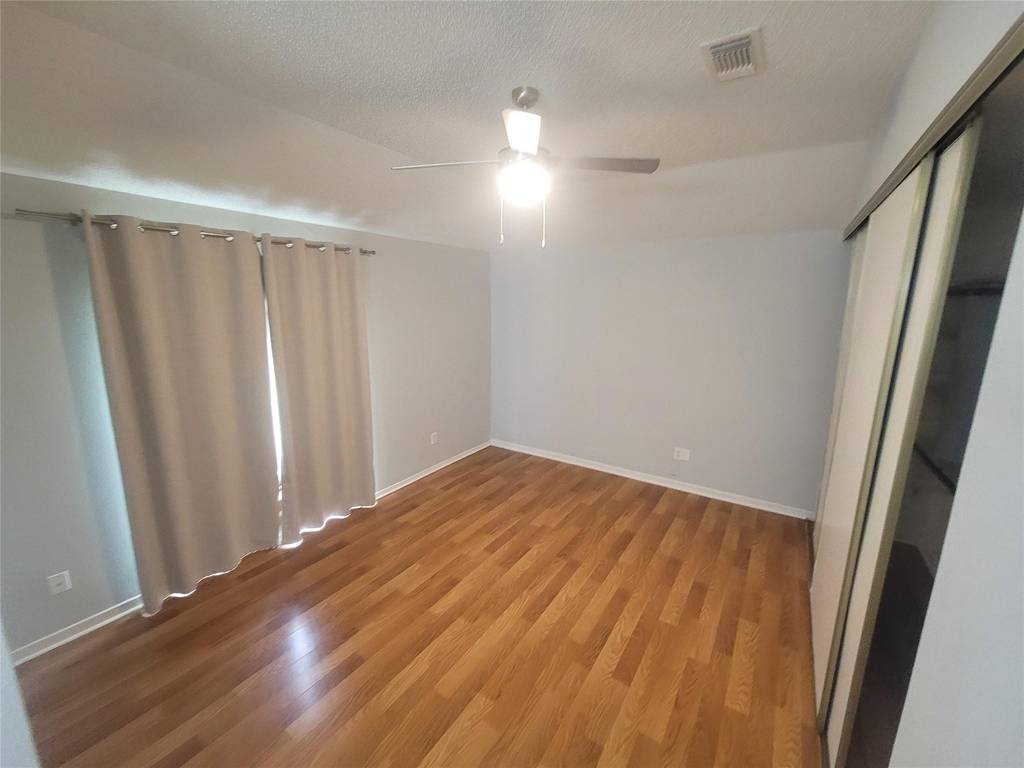22715 Braken Manor Lane - Photo 9
