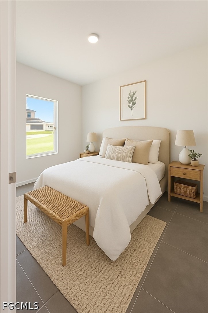 1106 Capri Street E - Photo 2