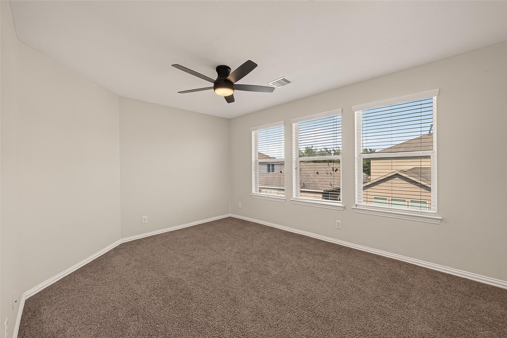 6123 Carver Pines Drive - Photo 24
