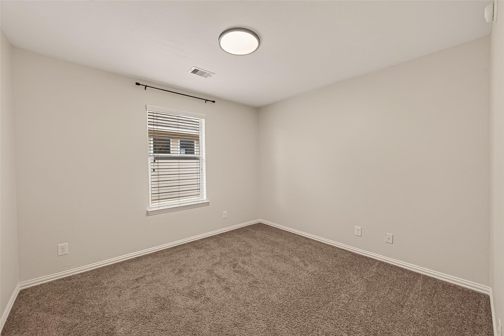 6123 Carver Pines Drive - Photo 29