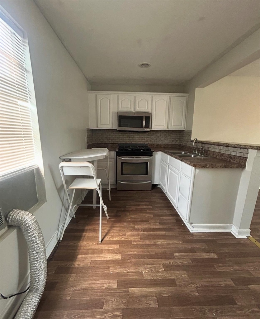 727 W 6th Unit 1 Street - Photo 5