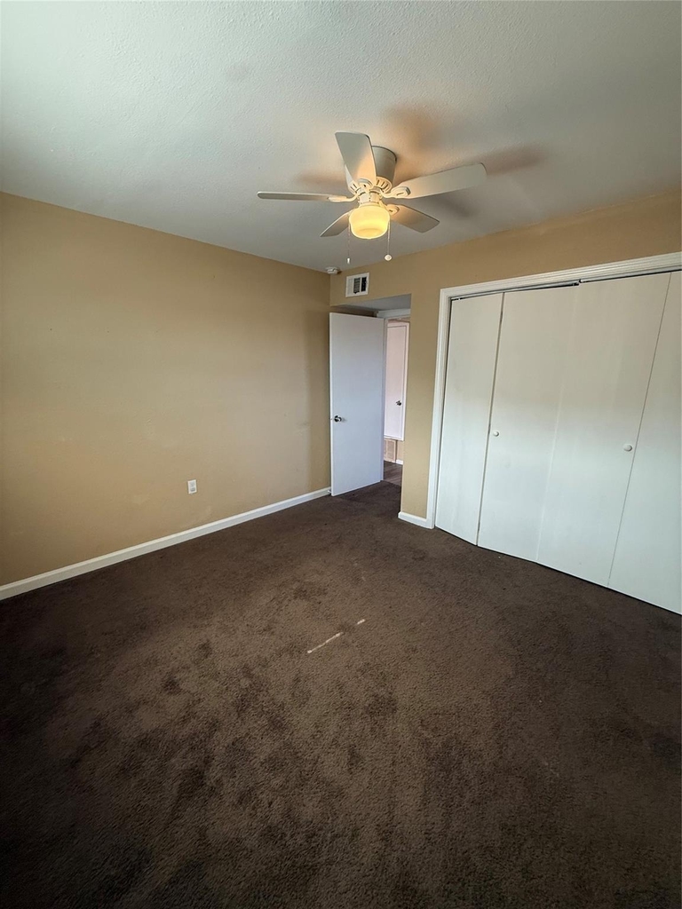 2716 Avenue Q - Photo 9