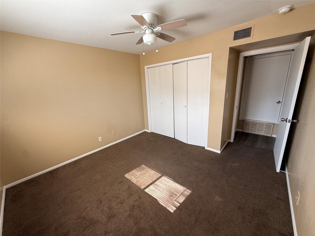 2716 Avenue Q - Photo 7
