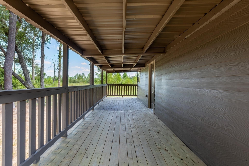 1906 County Road 3434 N - Photo 36