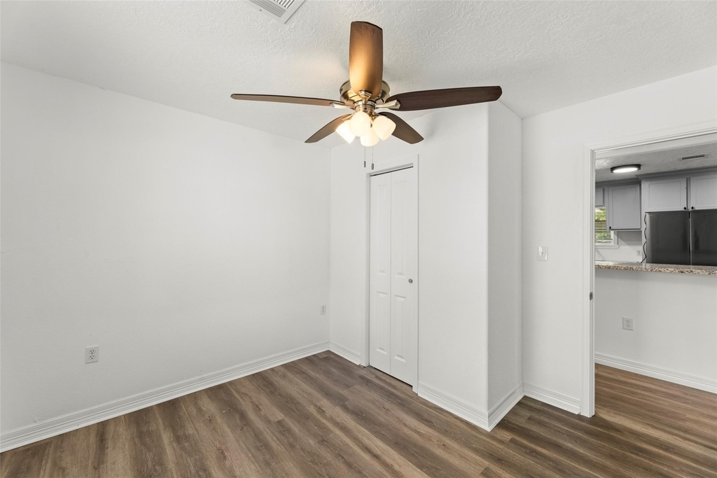 1906 County Road 3434 N - Photo 34