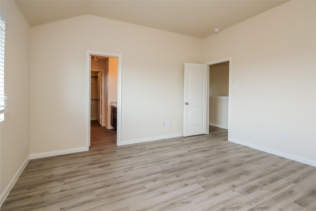 9610 Franconia Drive - Photo 9