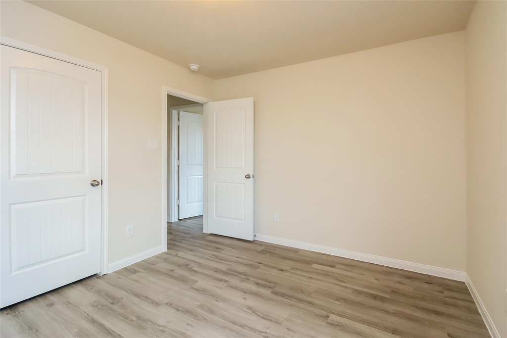 9610 Franconia Drive - Photo 12
