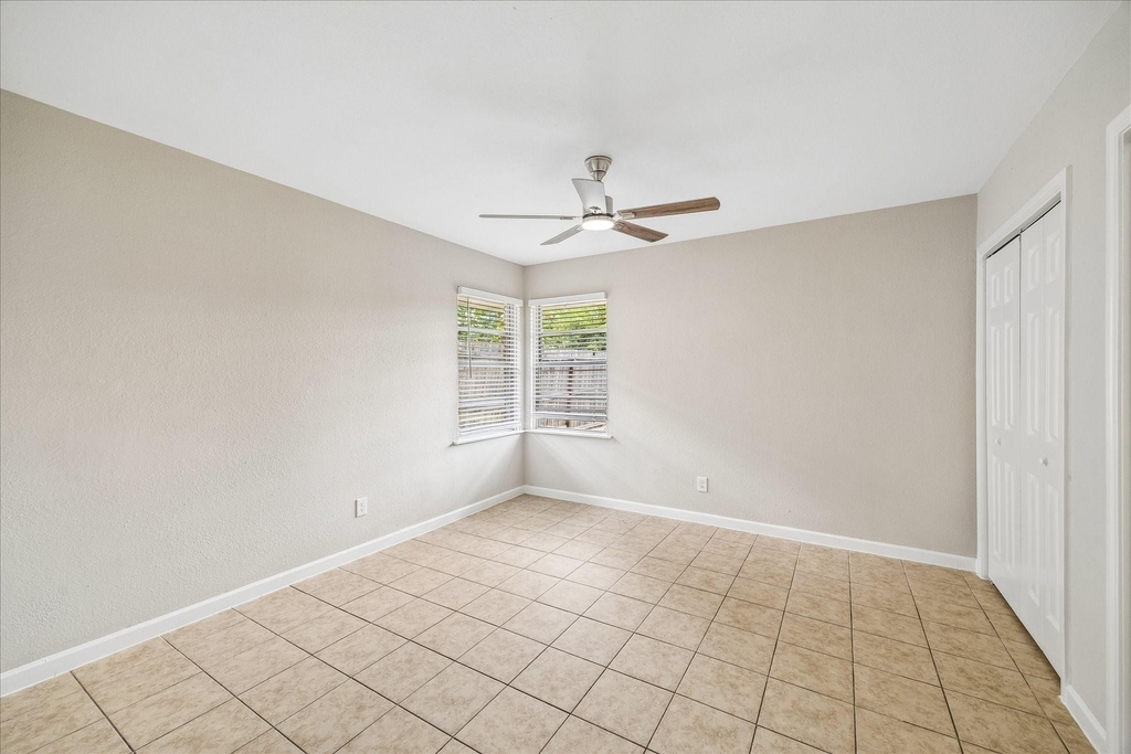 626 Sulphur Street - Photo 6