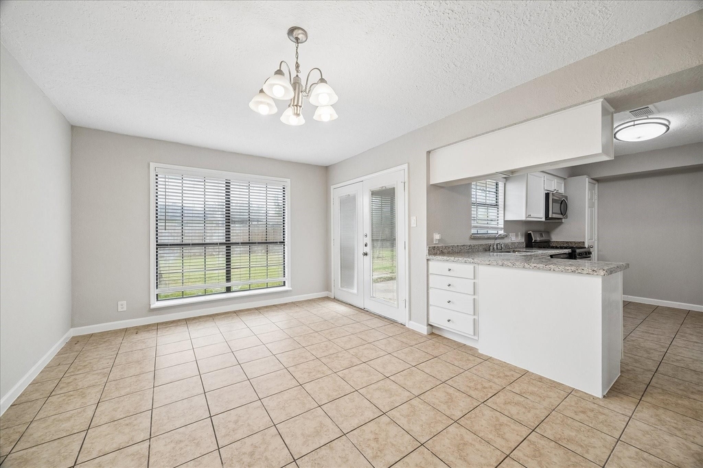 626 Sulphur Street - Photo 8