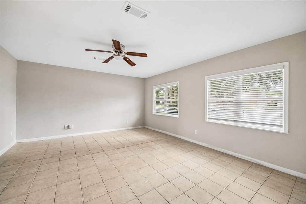 626 Sulphur Street - Photo 4